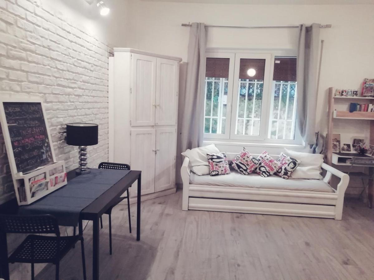 White Apartment Roma Exterior foto
